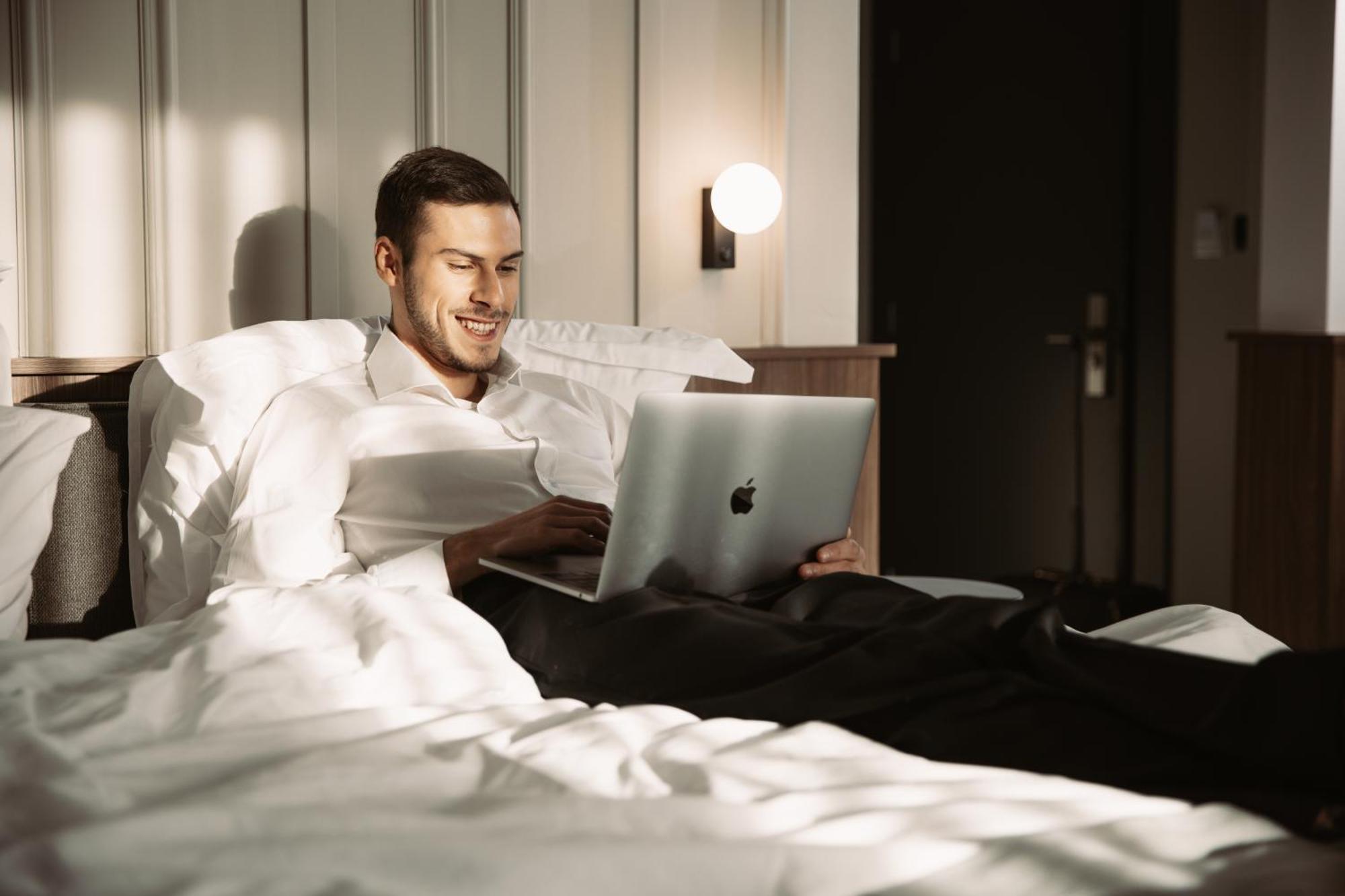 Actor Hotel Suto Orizari Екстер'єр фото