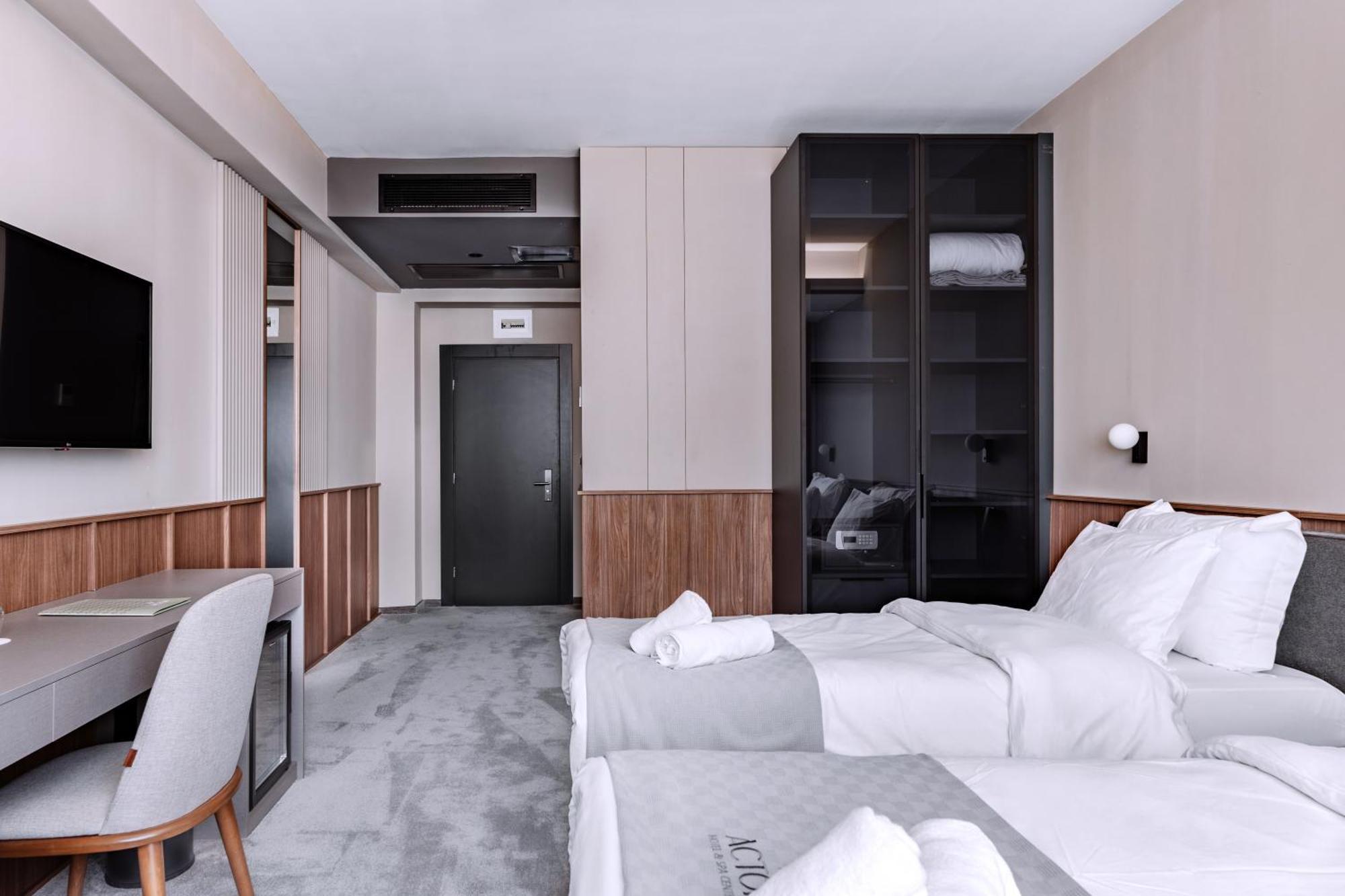 Actor Hotel Suto Orizari Екстер'єр фото